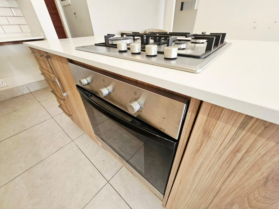 2 Bedroom Property for Sale in Louwlardia Gauteng