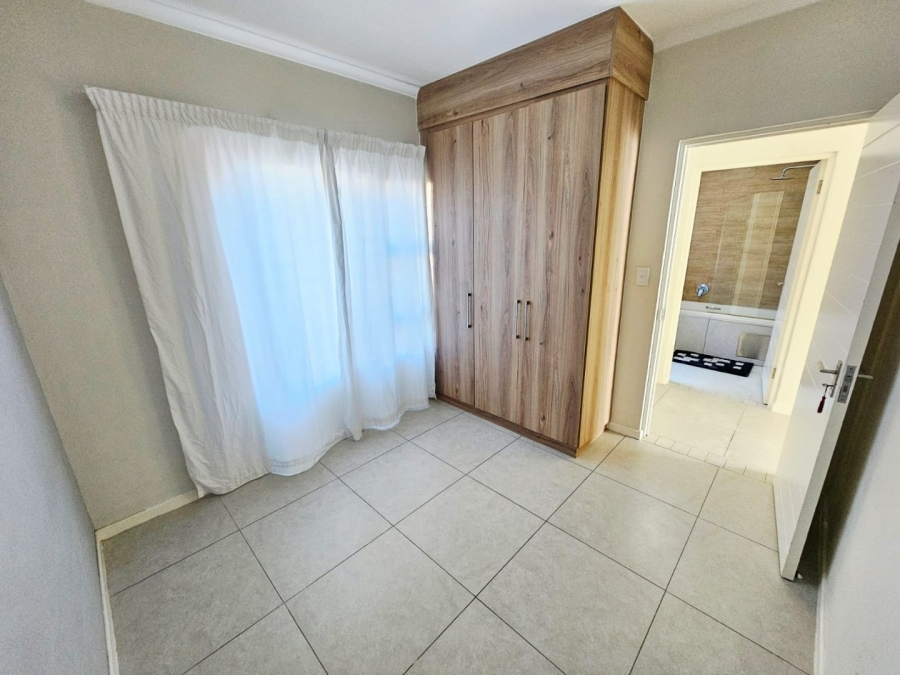2 Bedroom Property for Sale in Louwlardia Gauteng