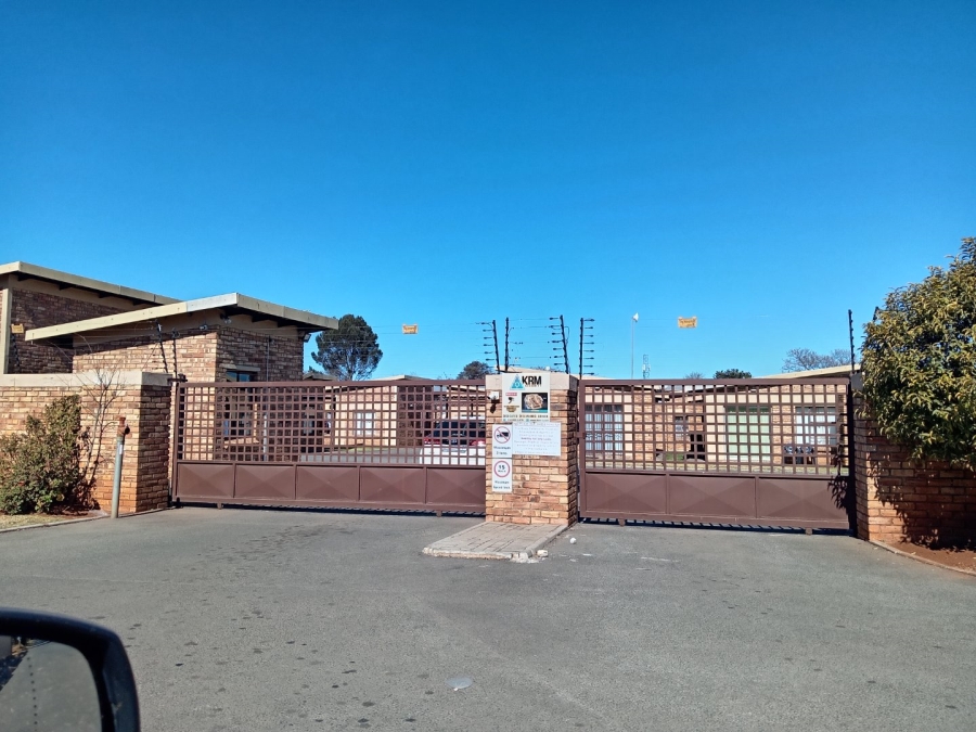 3 Bedroom Property for Sale in Bonanne Gauteng