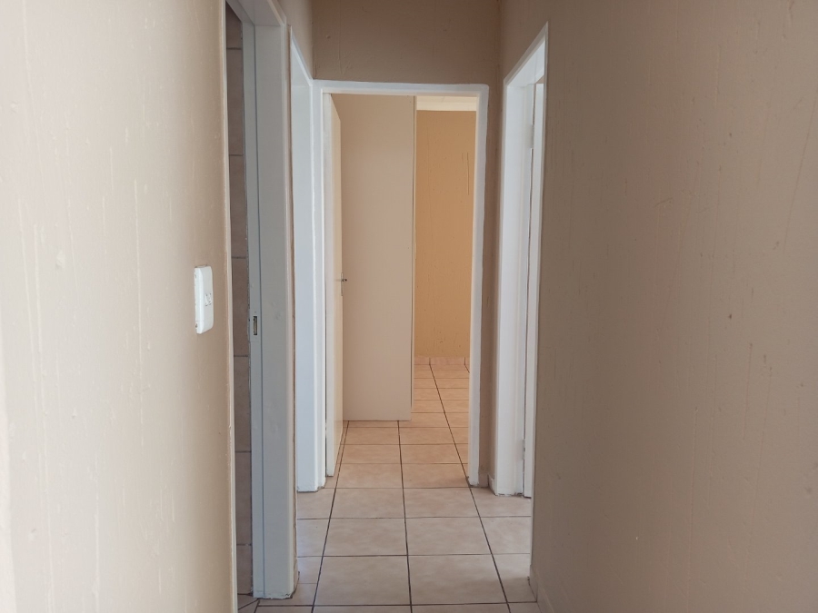 3 Bedroom Property for Sale in Bonanne Gauteng