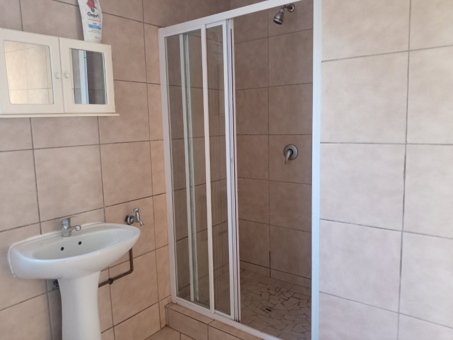 3 Bedroom Property for Sale in Bonanne Gauteng