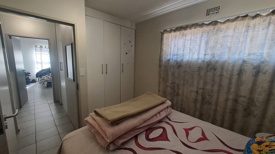 2 Bedroom Property for Sale in Clubview Gauteng
