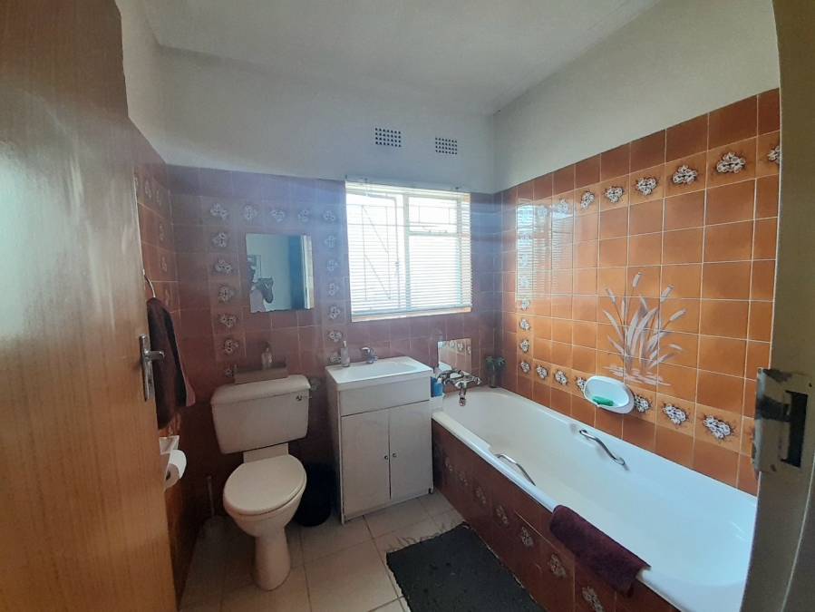 3 Bedroom Property for Sale in Bonanne Gauteng