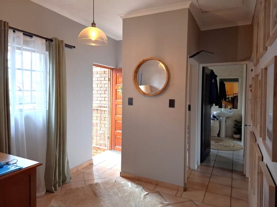 2 Bedroom Property for Sale in Amberfield Gauteng
