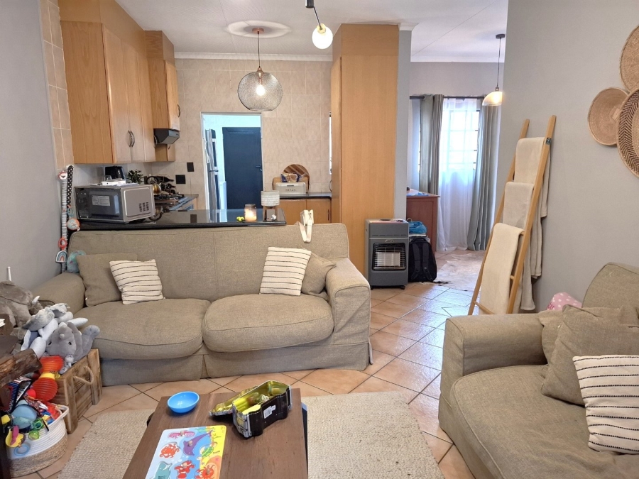 2 Bedroom Property for Sale in Amberfield Gauteng