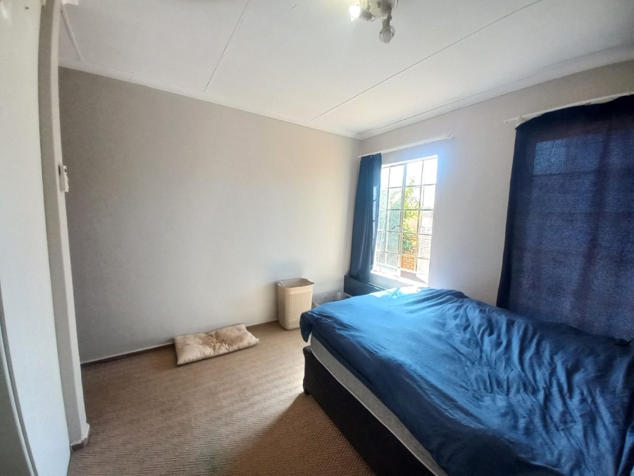 3 Bedroom Property for Sale in Kosmosdal Gauteng