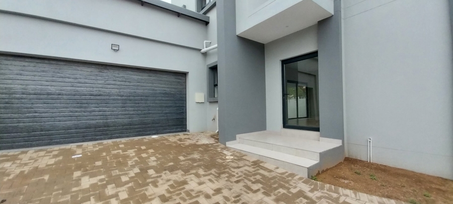 3 Bedroom Property for Sale in Edenvale Central Gauteng
