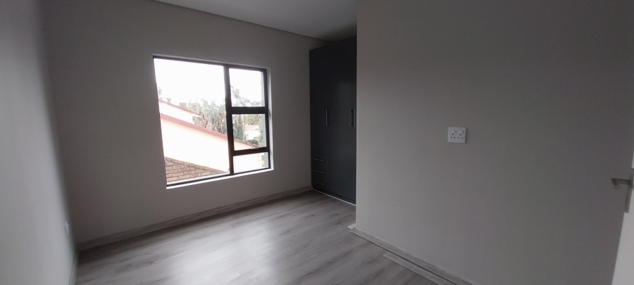 3 Bedroom Property for Sale in Edenvale Central Gauteng