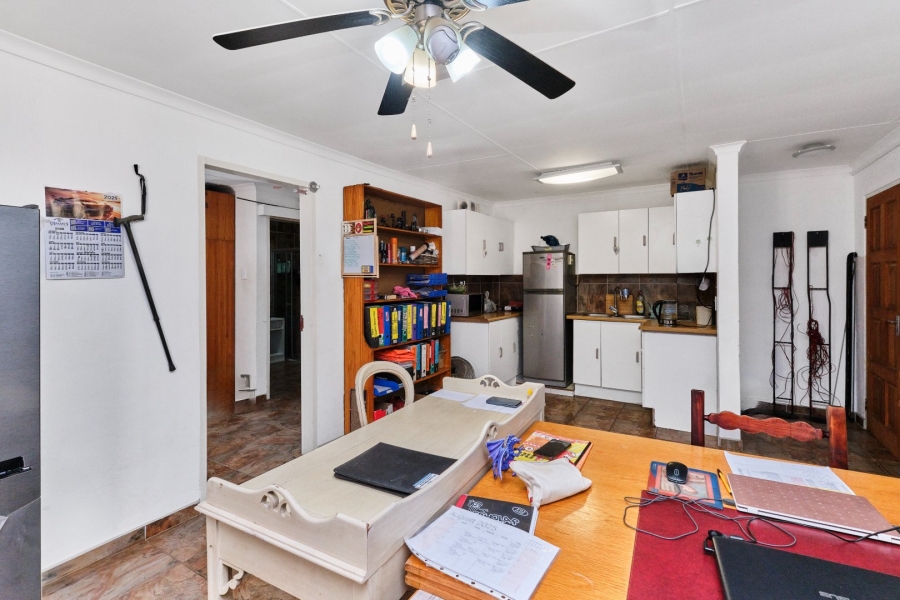 4 Bedroom Property for Sale in Witpoortjie Gauteng