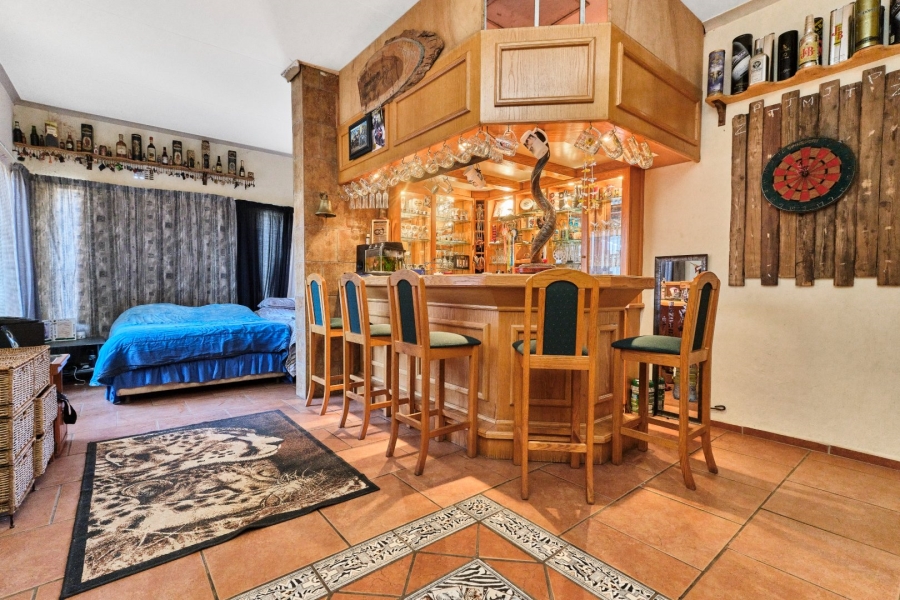 4 Bedroom Property for Sale in Witpoortjie Gauteng