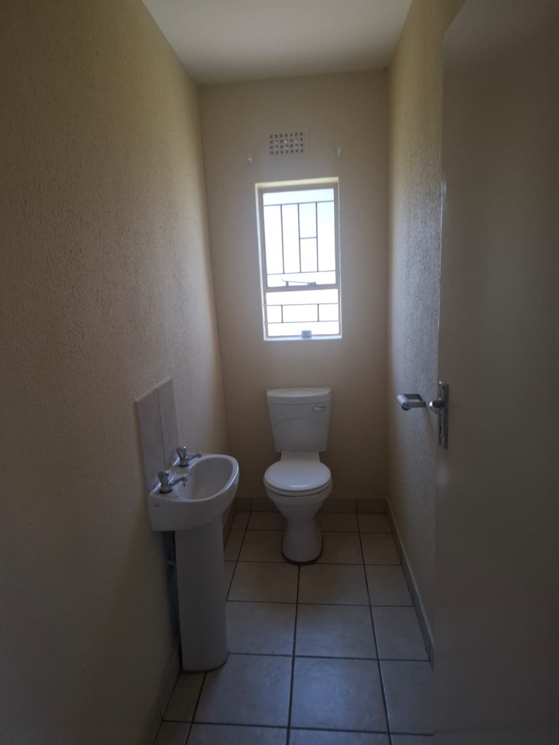 4 Bedroom Property for Sale in Leopard