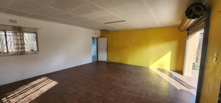 To Let 4 Bedroom Property for Rent in Florida Gauteng