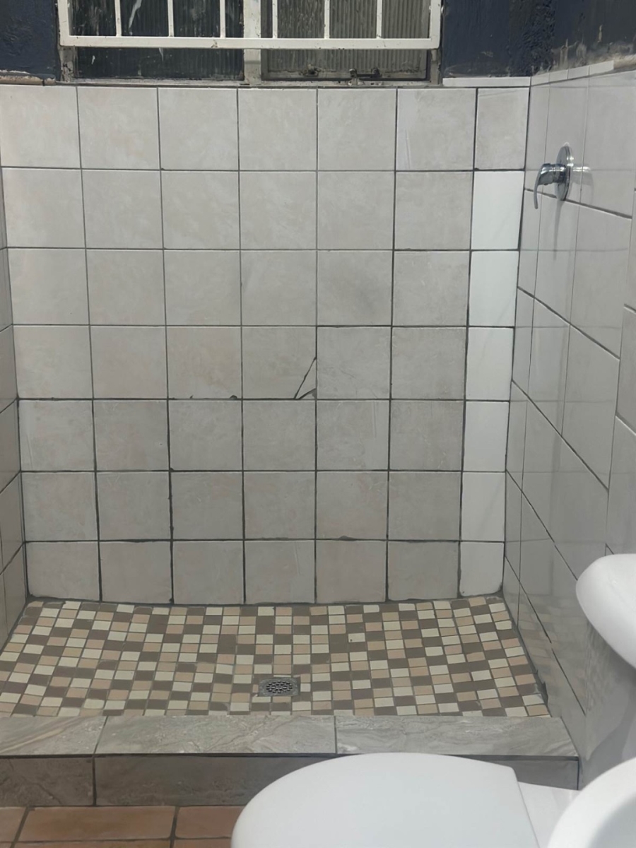 To Let 1 Bedroom Property for Rent in Kensington Gauteng