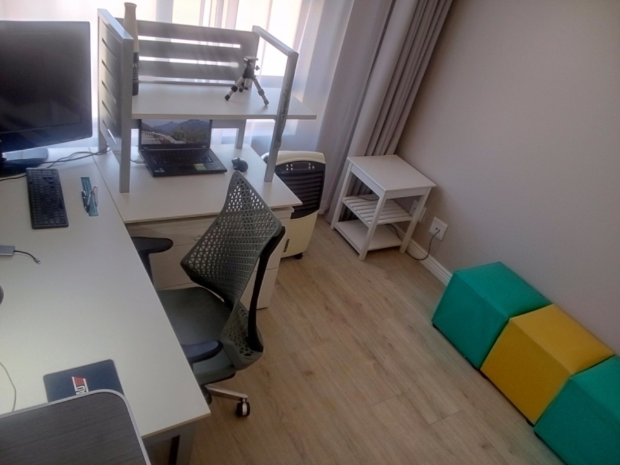 5 Bedroom Property for Sale in Monavoni Gauteng