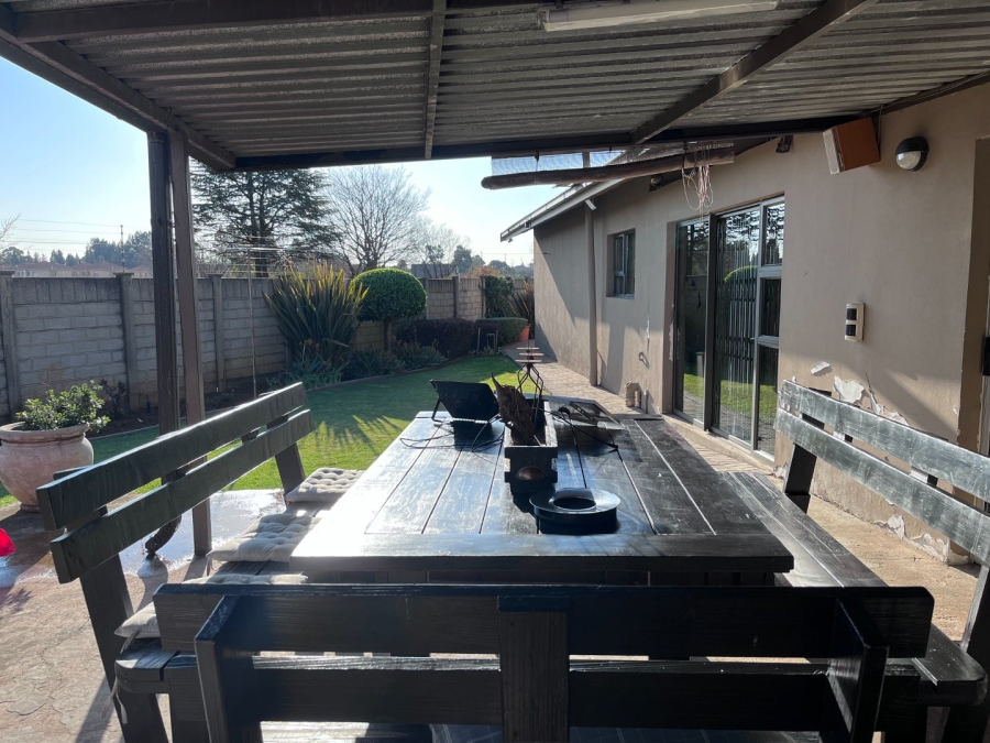 5 Bedroom Property for Sale in Vanderbijlpark SW 5 Gauteng