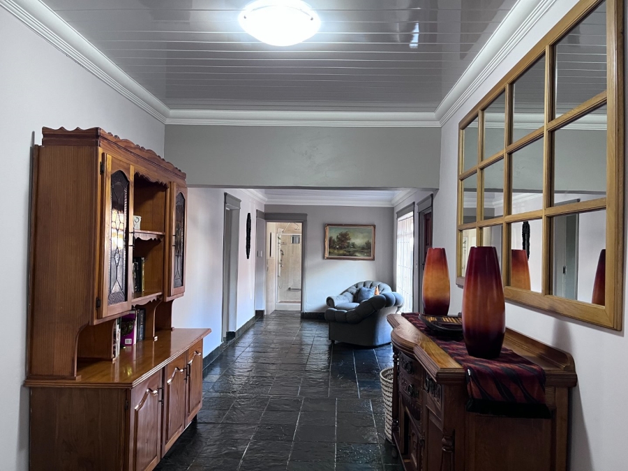 5 Bedroom Property for Sale in Vanderbijlpark SW 5 Gauteng