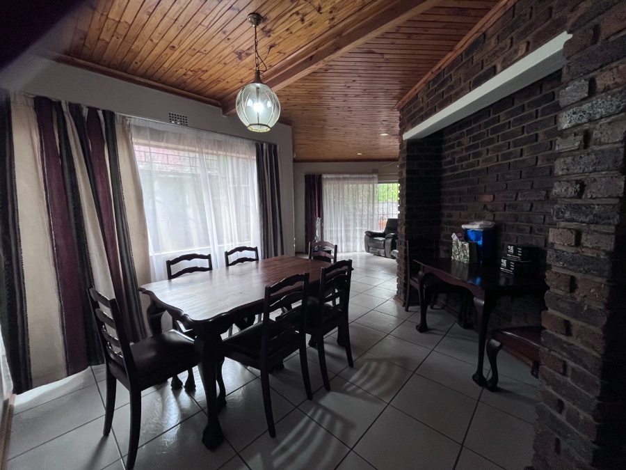 4 Bedroom Property for Sale in Vanderbijlpark SE 3 Gauteng