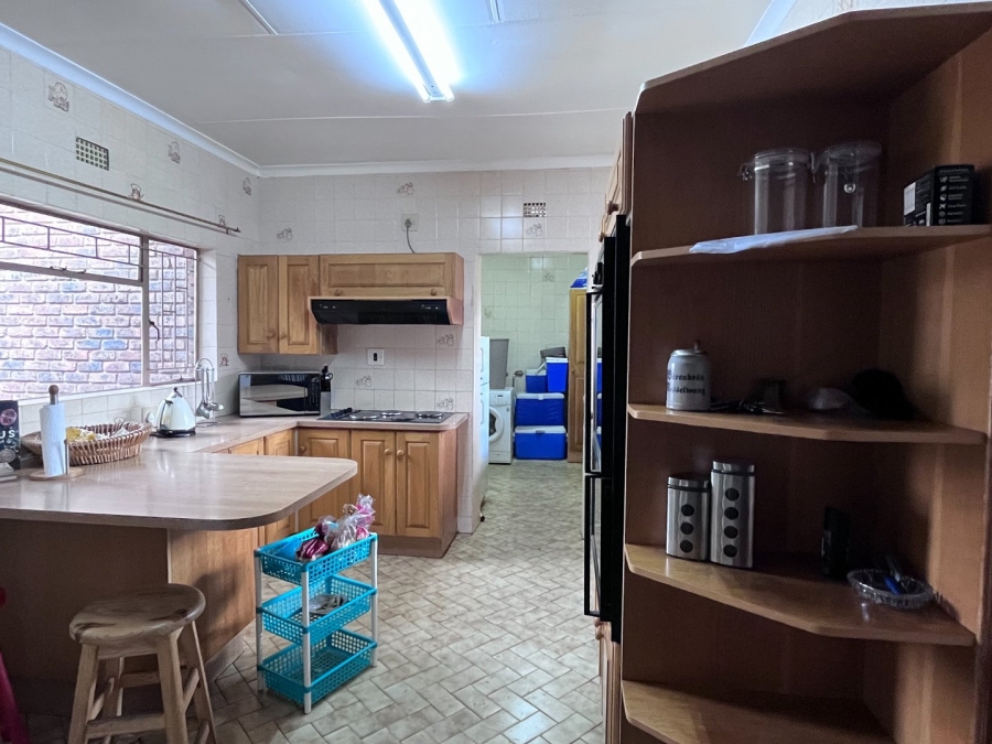 4 Bedroom Property for Sale in Vanderbijlpark SE 3 Gauteng