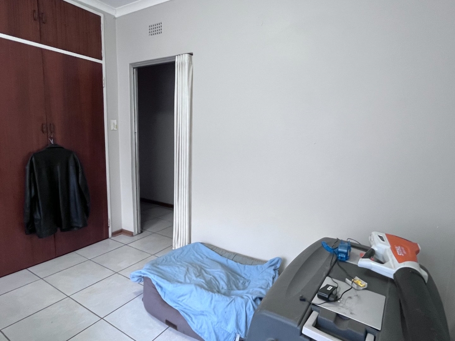 4 Bedroom Property for Sale in Vanderbijlpark SE 3 Gauteng