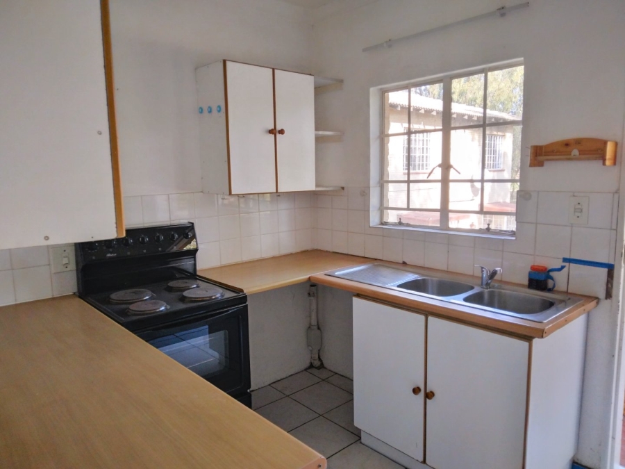 To Let 1 Bedroom Property for Rent in Blue Hills AH Gauteng