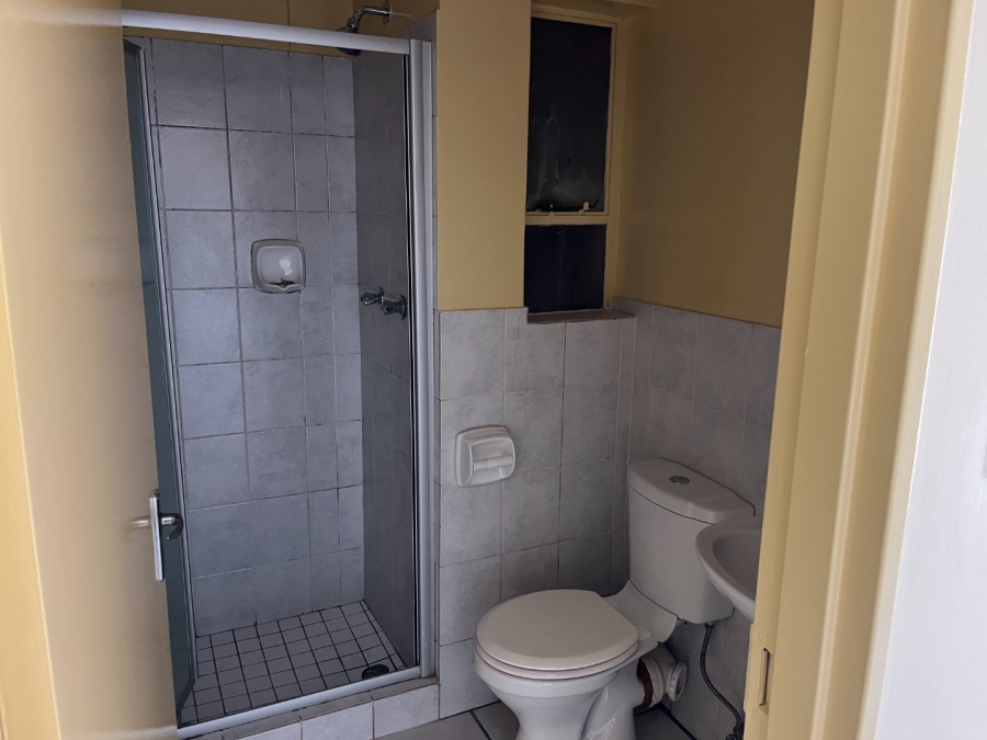 2 Bedroom Property for Sale in Menlyn Gauteng