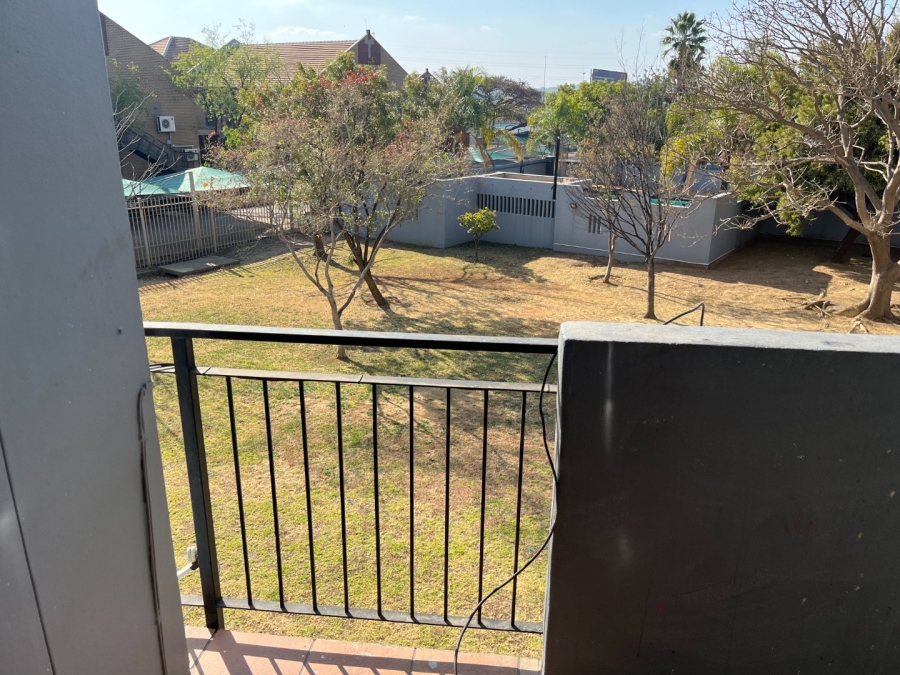 2 Bedroom Property for Sale in Menlyn Gauteng