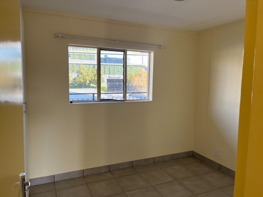 2 Bedroom Property for Sale in Menlyn Gauteng