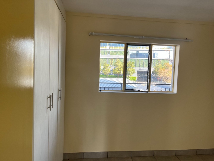 2 Bedroom Property for Sale in Menlyn Gauteng