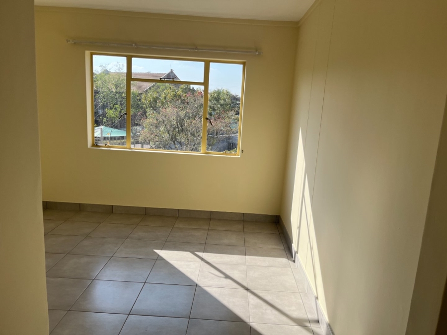 2 Bedroom Property for Sale in Menlyn Gauteng