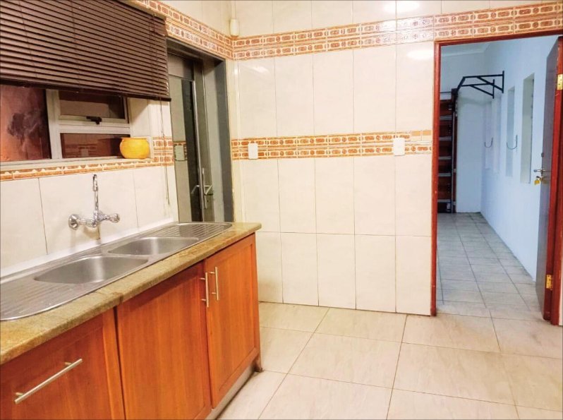 6 Bedroom Property for Sale in Eldo Village Estate Gauteng