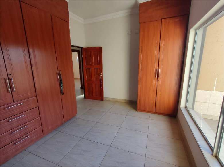 6 Bedroom Property for Sale in Eldo Village Estate Gauteng