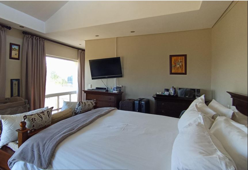 4 Bedroom Property for Sale in Saddlebrook Estate Gauteng