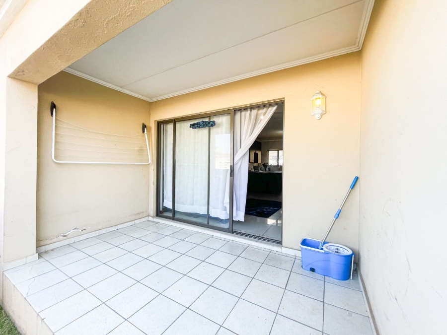 To Let 2 Bedroom Property for Rent in Halfway Gardens Gauteng