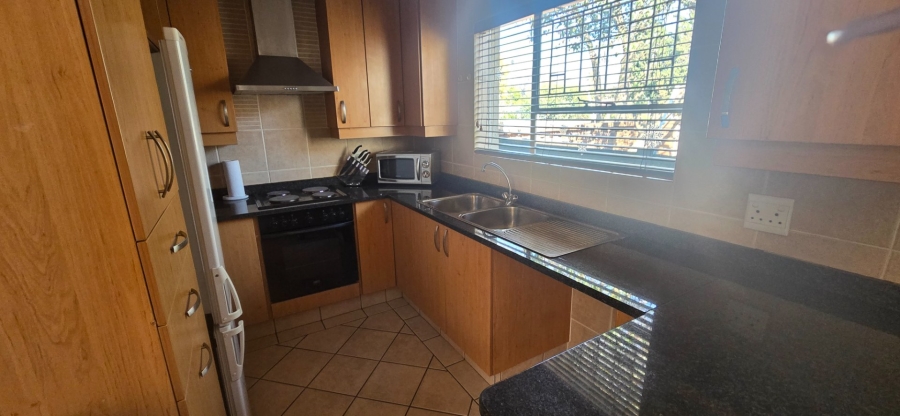 3 Bedroom Property for Sale in Farrarmere Gauteng