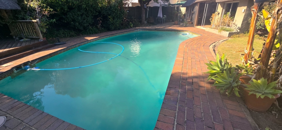 3 Bedroom Property for Sale in Farrarmere Gauteng