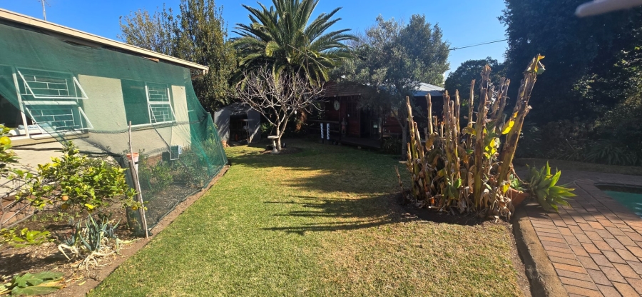3 Bedroom Property for Sale in Farrarmere Gauteng