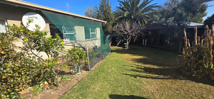 3 Bedroom Property for Sale in Farrarmere Gauteng