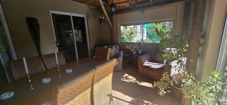 3 Bedroom Property for Sale in Farrarmere Gauteng