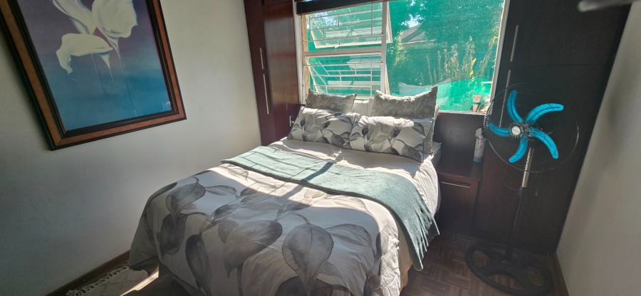 3 Bedroom Property for Sale in Farrarmere Gauteng