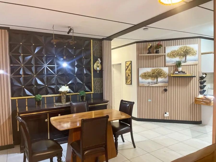 To Let 3 Bedroom Property for Rent in Waterfall Gauteng