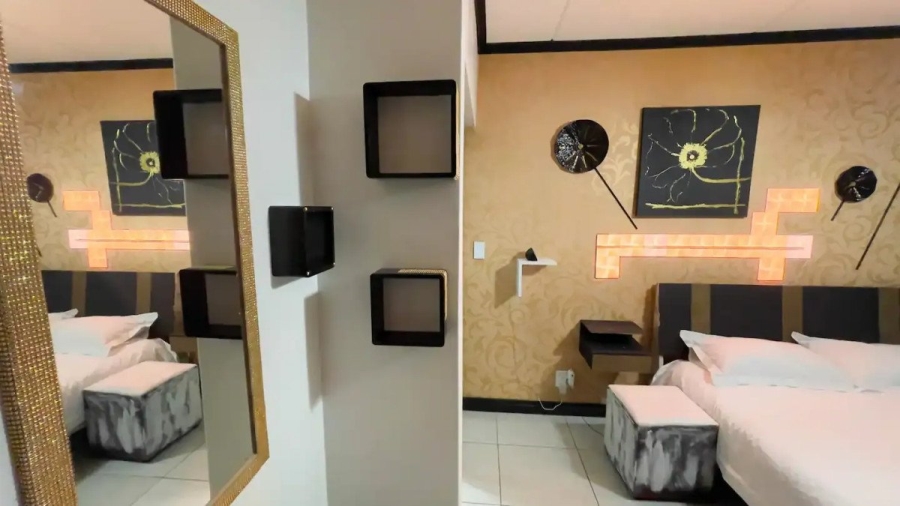 To Let 3 Bedroom Property for Rent in Waterfall Gauteng