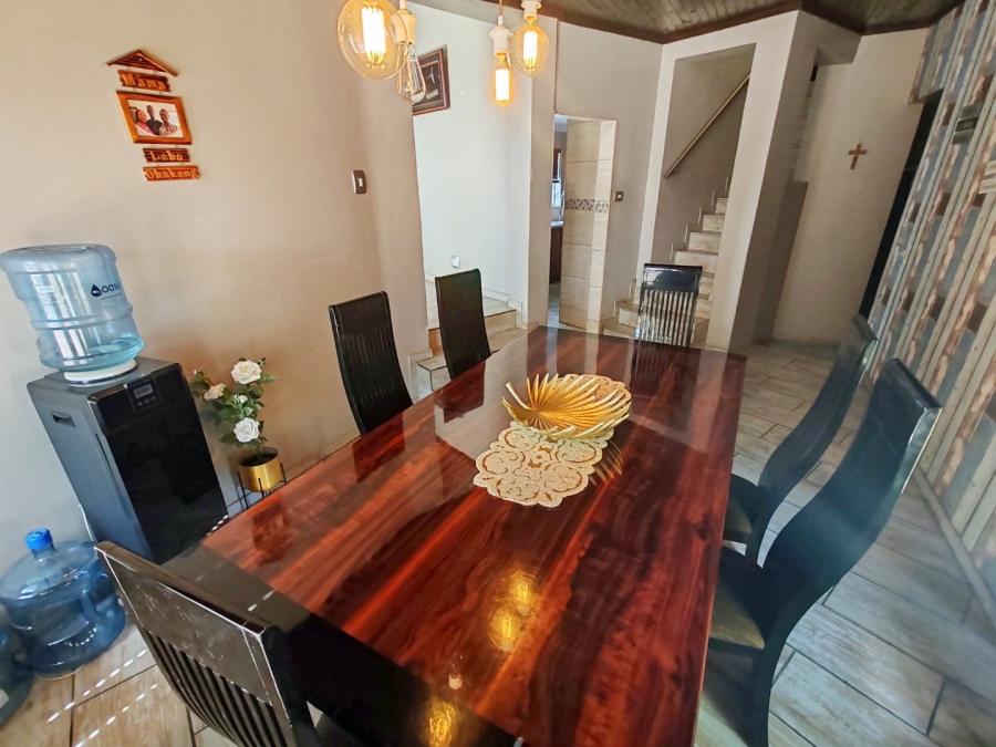 3 Bedroom Property for Sale in Magalieskruin Gauteng