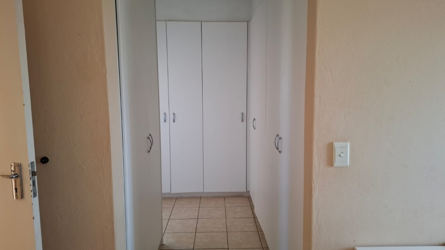 2 Bedroom Property for Sale in Kyalami Hills Gauteng