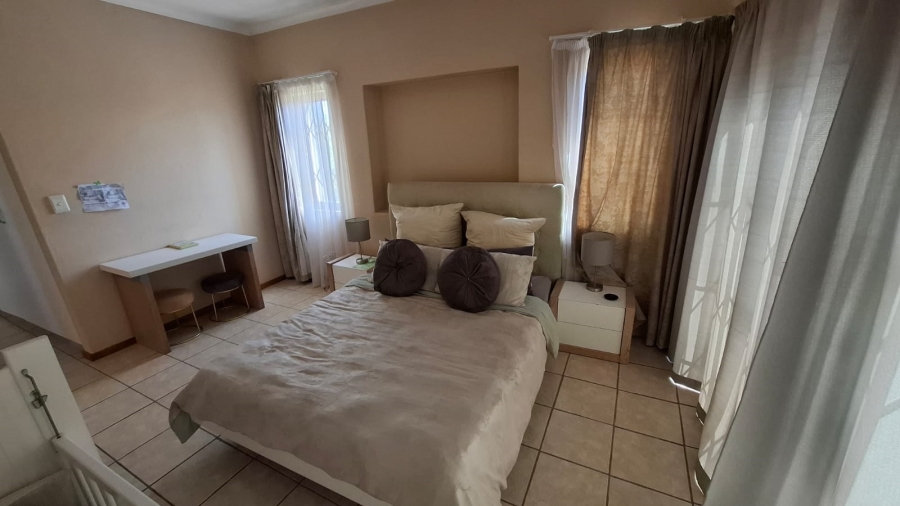 2 Bedroom Property for Sale in Kyalami Hills Gauteng