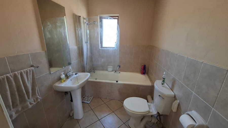 2 Bedroom Property for Sale in Kyalami Hills Gauteng
