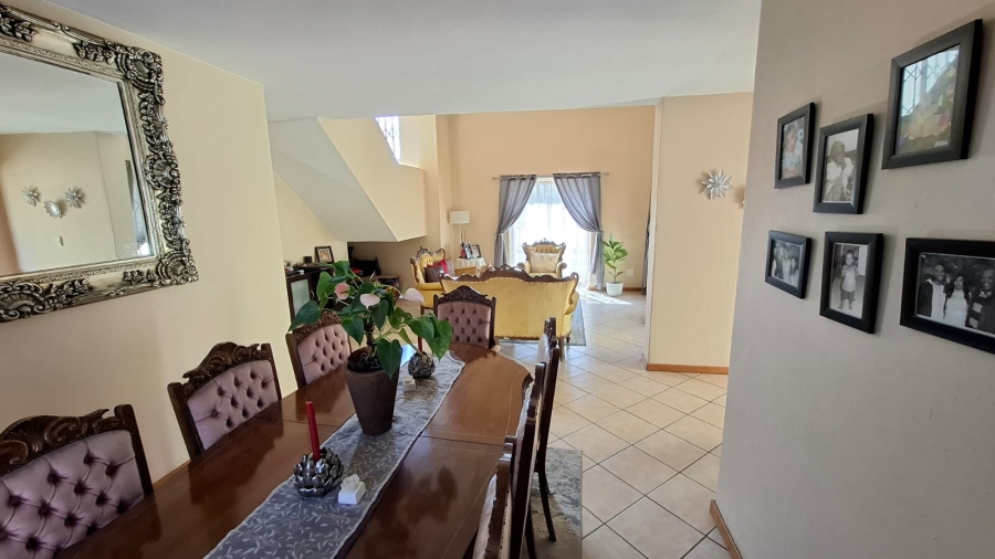 2 Bedroom Property for Sale in Kyalami Hills Gauteng