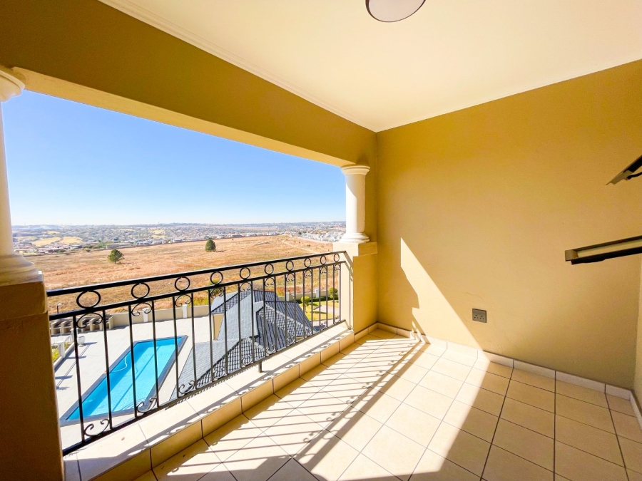 To Let 3 Bedroom Property for Rent in Blue Hills Gauteng