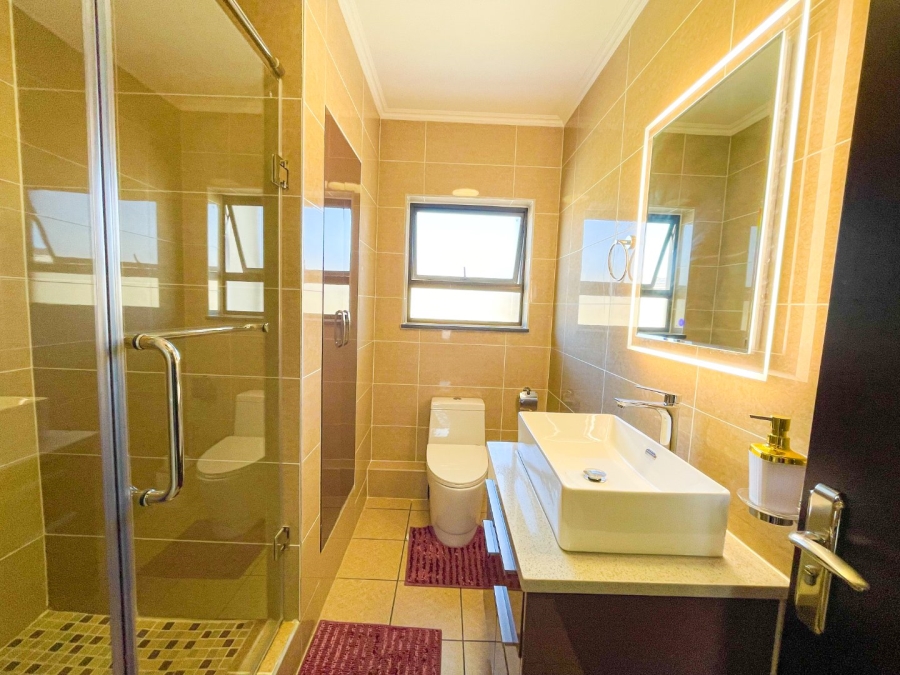 To Let 3 Bedroom Property for Rent in Blue Hills Gauteng