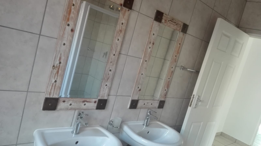 3 Bedroom Property for Sale in Kungwini Country Estate Gauteng