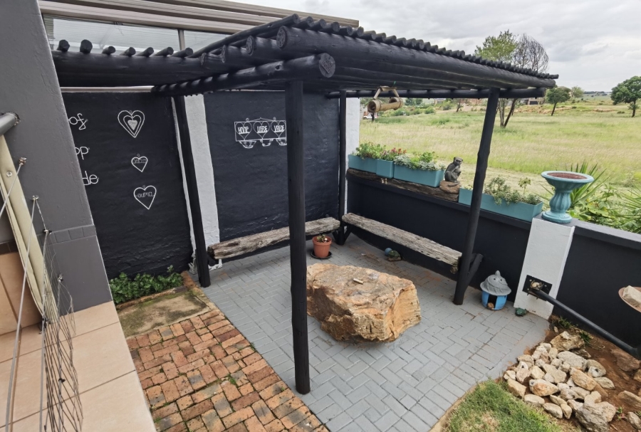 2 Bedroom Property for Sale in Kungwini Country Estate Gauteng